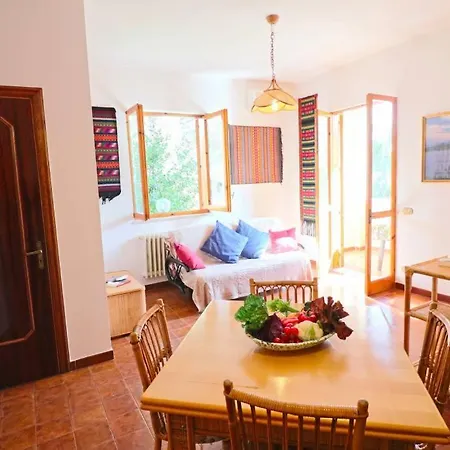 Casa Vacanze Sara A 4 Posti Lejlighed